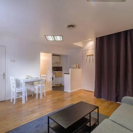 Foch - Centre Proche 2p Appartement *